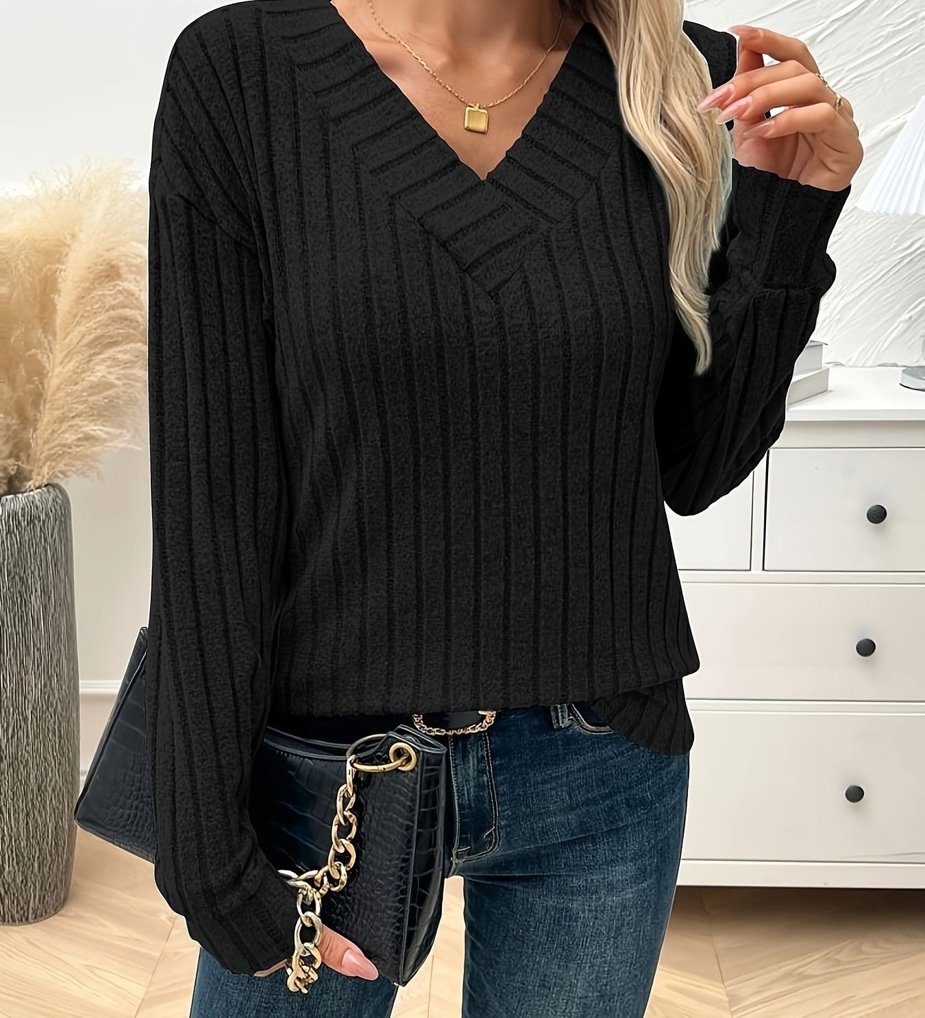 Wilhelmina™ | Cozy Slimming Ribbed V-Neck Sweater