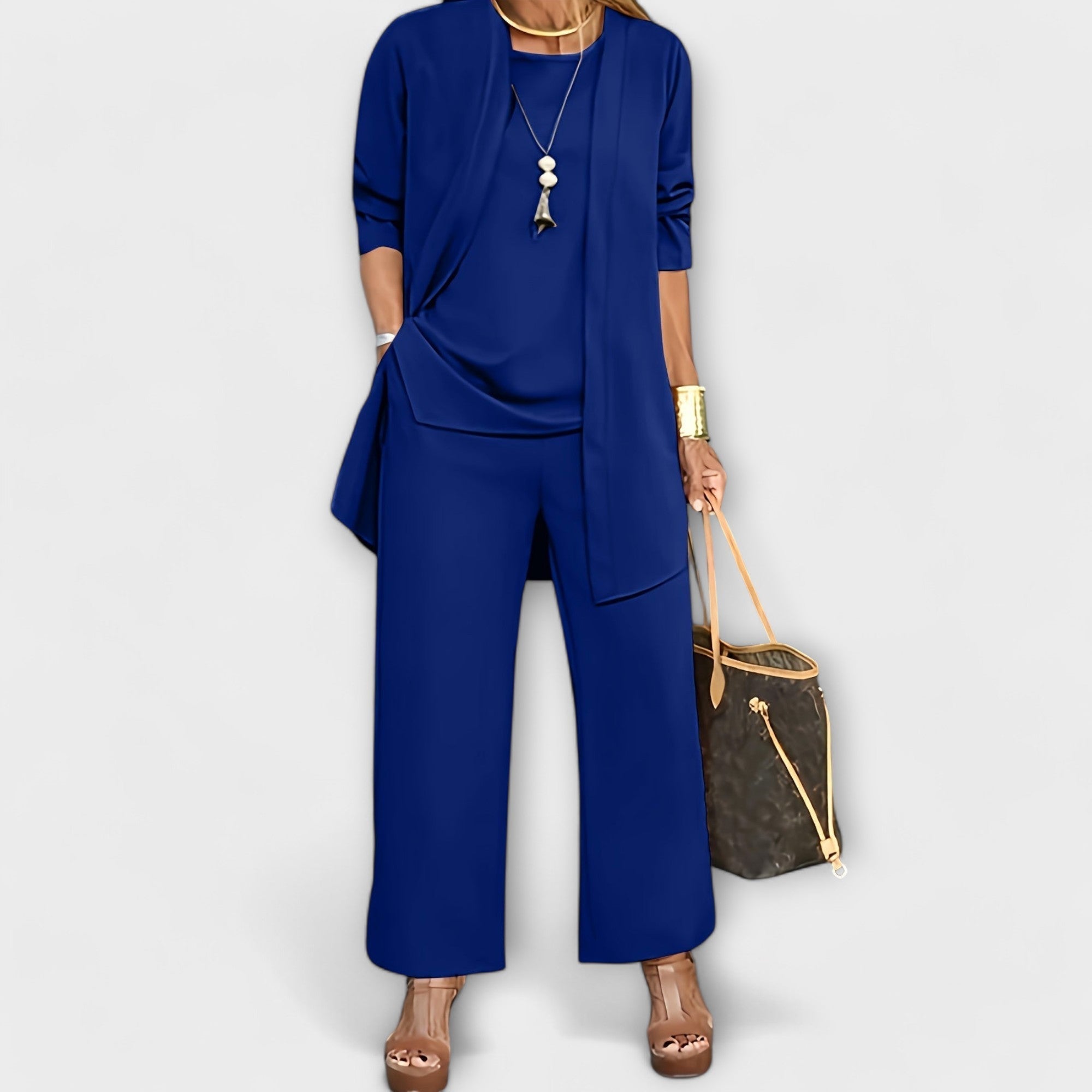 Saki™ | Elegant and Comfortable 3-Piece Set