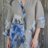 Elegant Floral Print Button-Detail Relaxed Blouse
