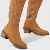 Skye™ | Rustic Elegance and Comfort