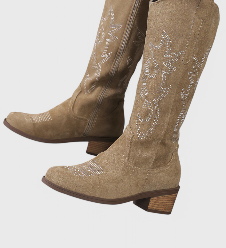 Skye™ | Rustic Elegance and Comfort