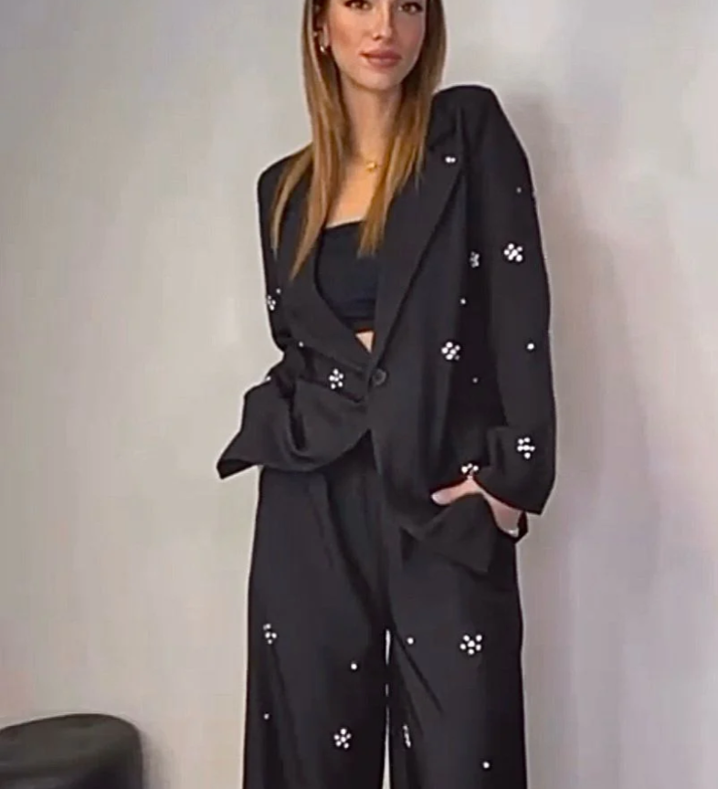 Farrah™ | Elegant Ensemble with Stone Details