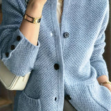 Maya™ | Cardigan elegance and comfort