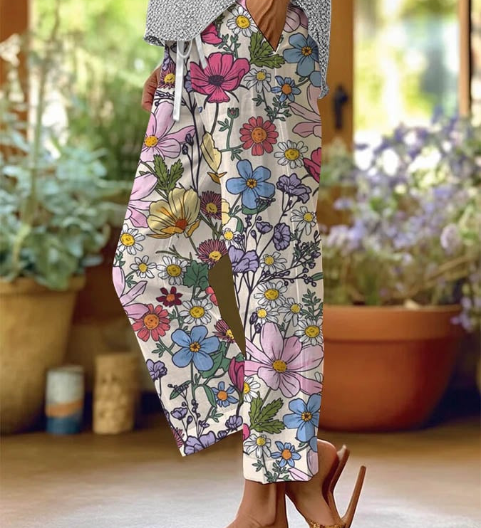 Bohemian Floral Print Straight-Leg Pants