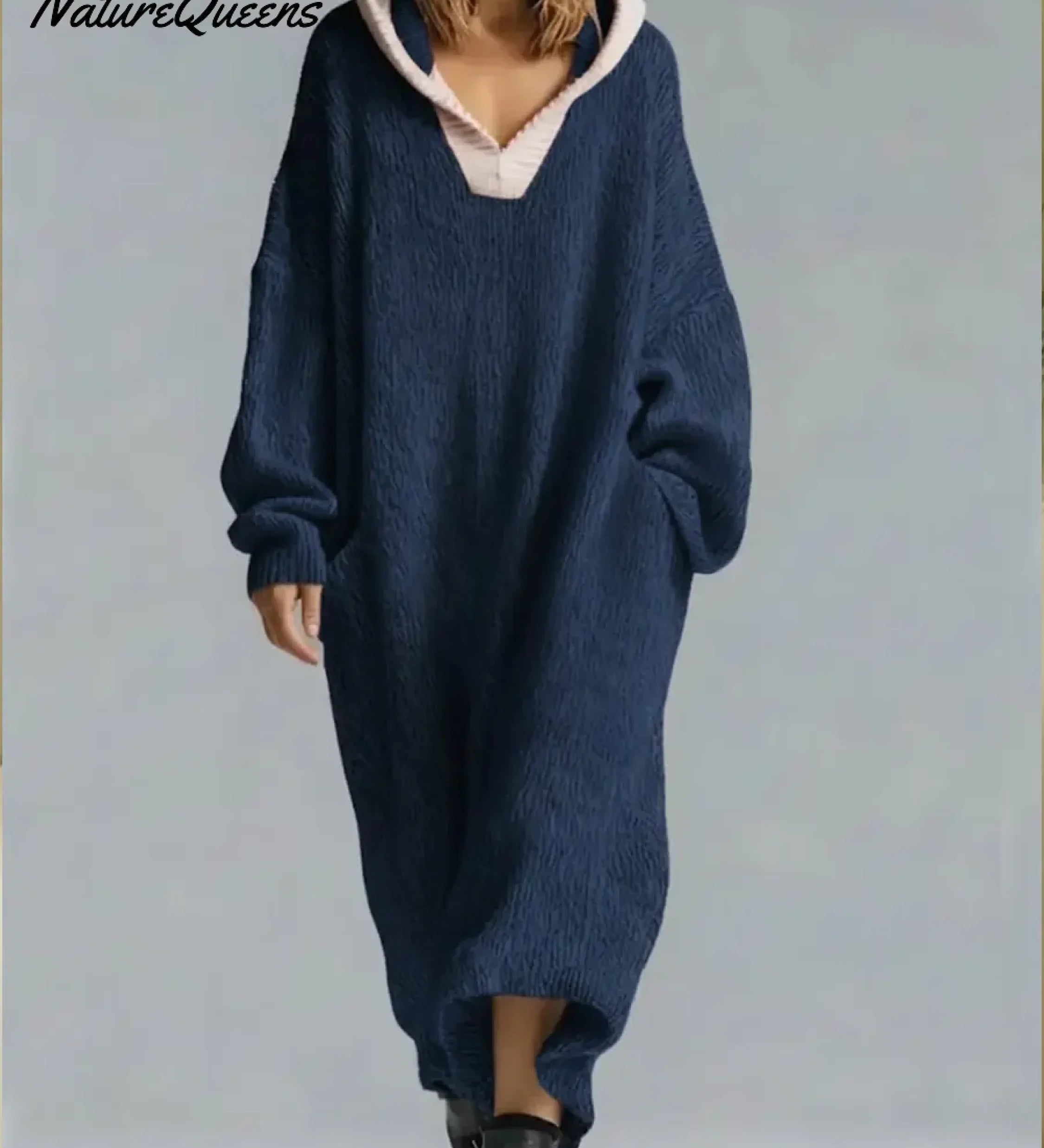 Lilia™ | Oversized textured hooded maxi sweater dress